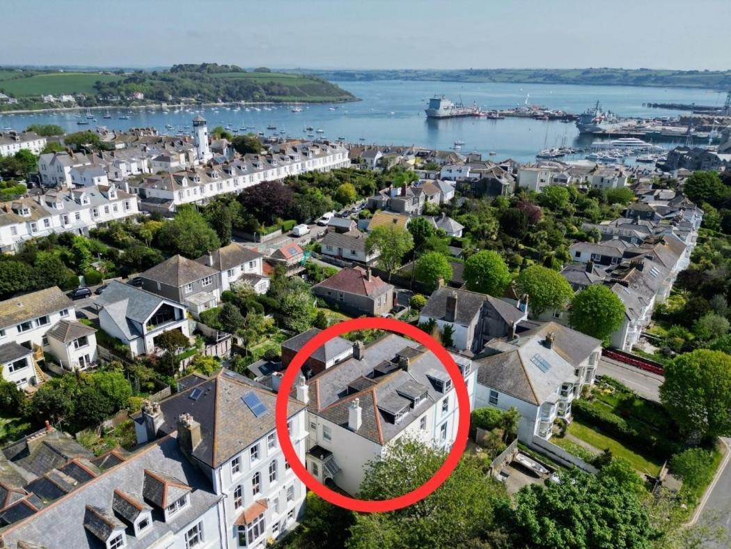 Pendennis - Bright Victorian Flat, Sea Views & Close To Beach Falmouth Ngoại thất bức ảnh